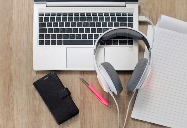 圧迫感ゼロの次世代サウンド体験！ Movengine AirCore「OWH 01」から学ぶプロダクト開発と市場戦略