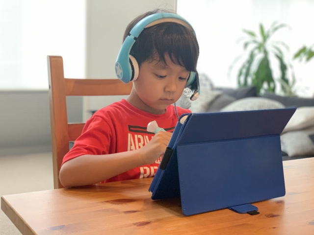 「意志力」をシステムで代替する。EdTechスタートアップ「Herazika」が示す、次世代の行動変容モデル